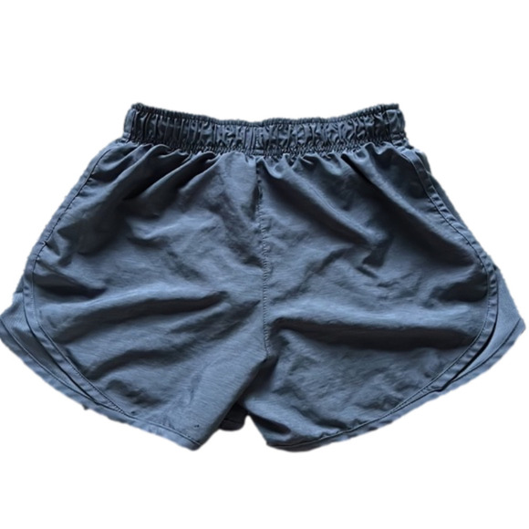 Nike dri fit size xs grey running shorts - Picture 2 of 3